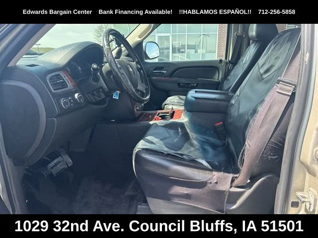 Used 2013 Gold Chevrolet LTZ image 21