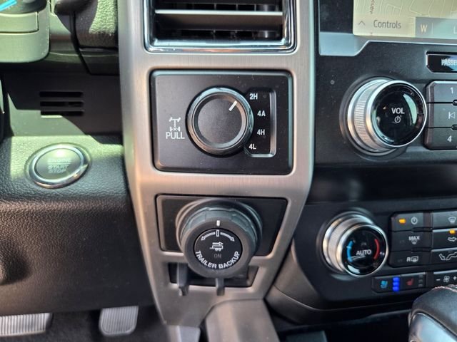 Used 2019 Silver Ford Platinum image 39