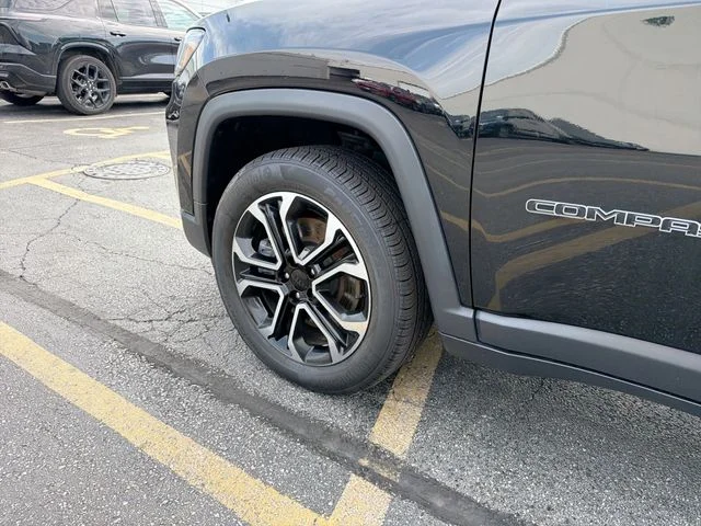 Used 2024 Black Jeep Limited image 31