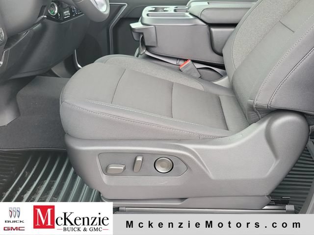 New 2026 Sterling Metallic GMC Elevation image 7