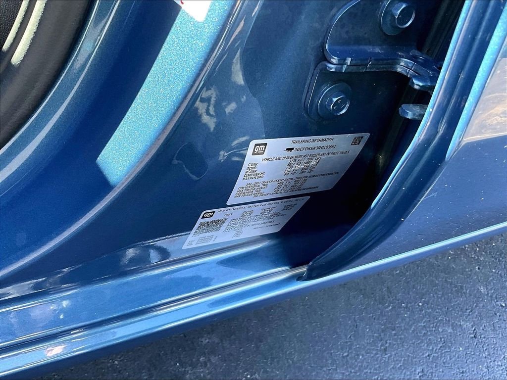 Used 2024 Blue Chevrolet LT image 36