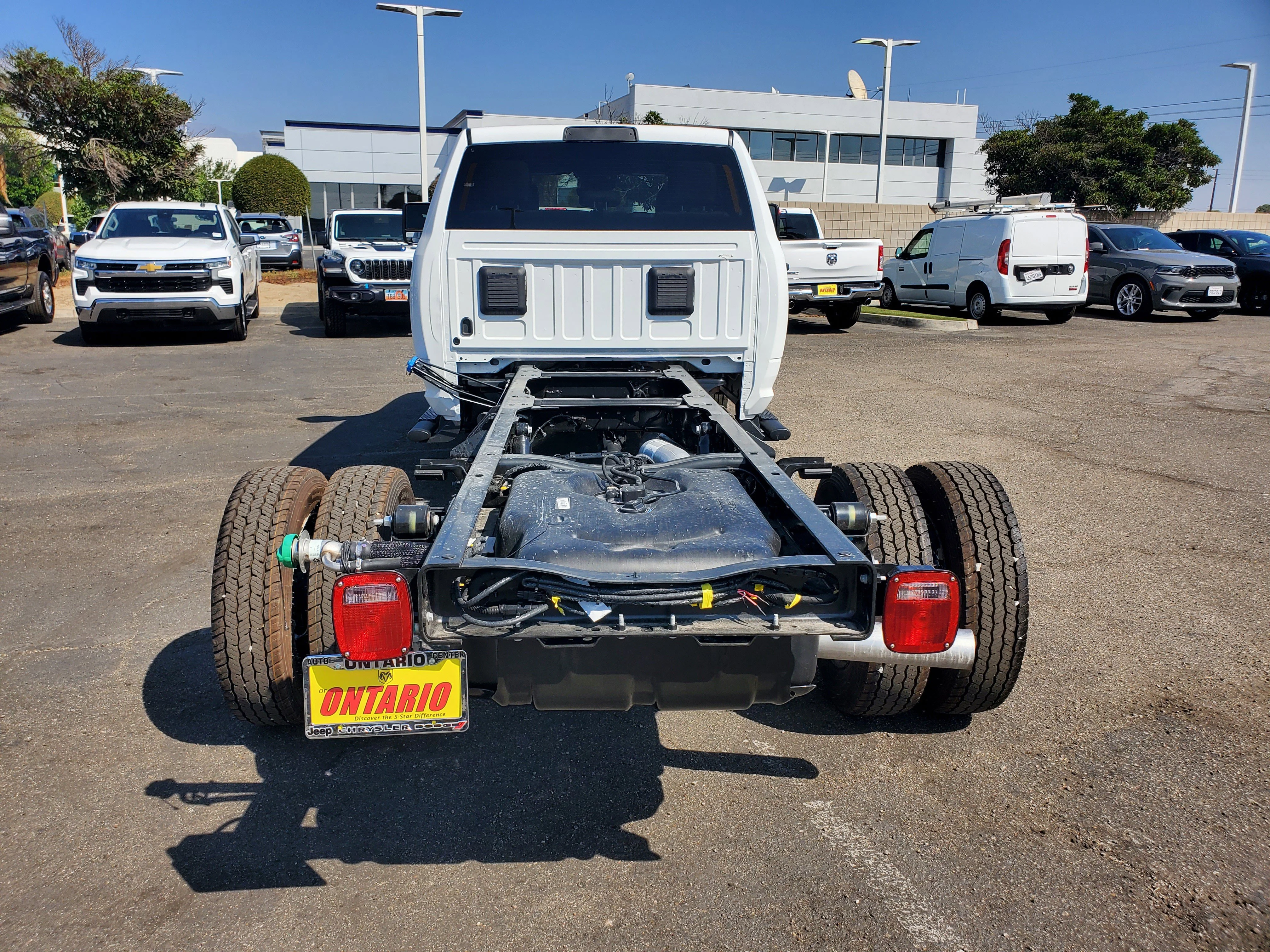 New 2026 Bright White Clearcoat RAM Tradesman image 4