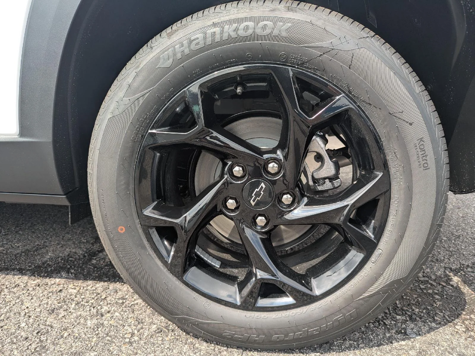 2026 Chevrolet Trax LT - Photo 36