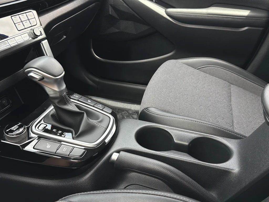 Certified Used 2024 Neptune Blue Kia S image 14