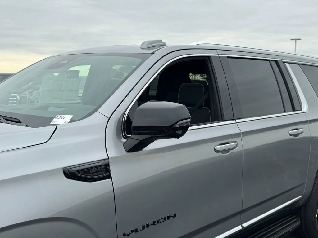 2026 GMC Yukon XL Elevation - Photo 14