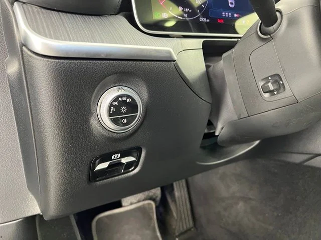 Certified Used 2025 Black Mercedes-Benz C 300 image 18