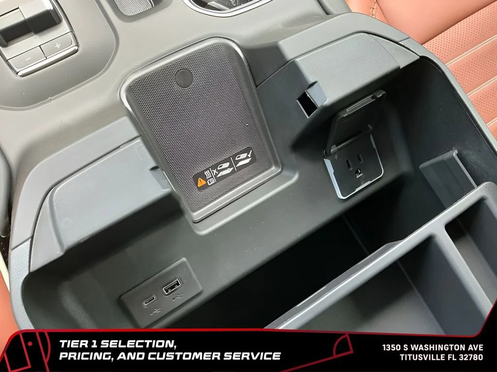 New 2026 Glacier White Tricoat GMC Denali Ultimate image 38
