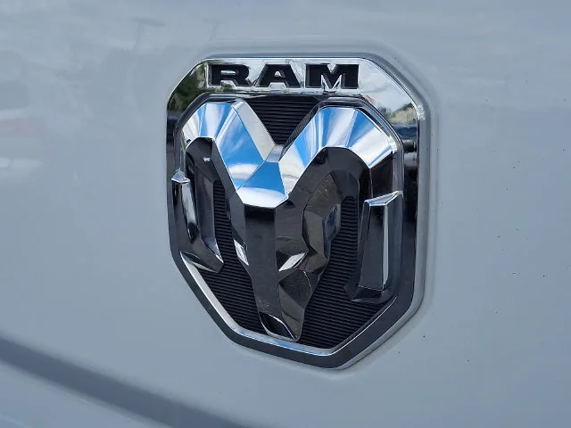 Used 2023 White Ram Big Horn image 31