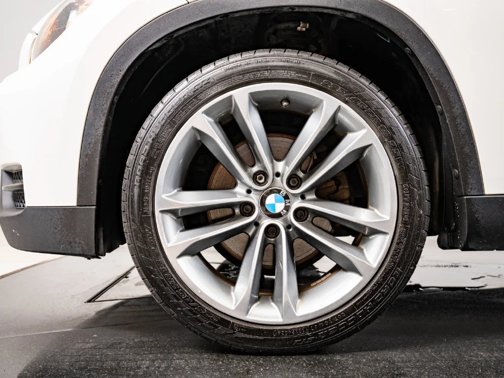 Used 2014 Alpine White BMW xDrive28i image 13