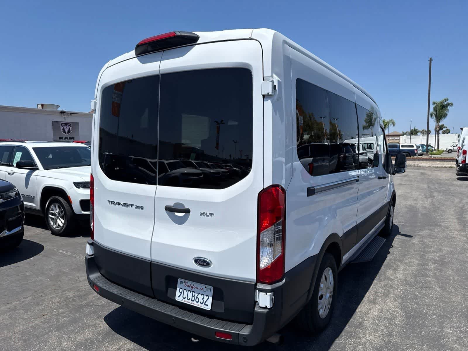 Used 2022 Oxford White Ford XLT image 13