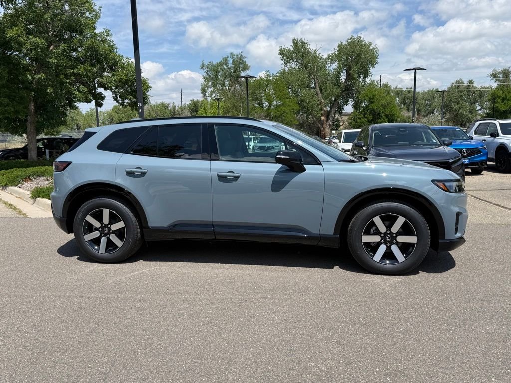 New 2026 Sonic Gray Pearl Honda Touring image 4