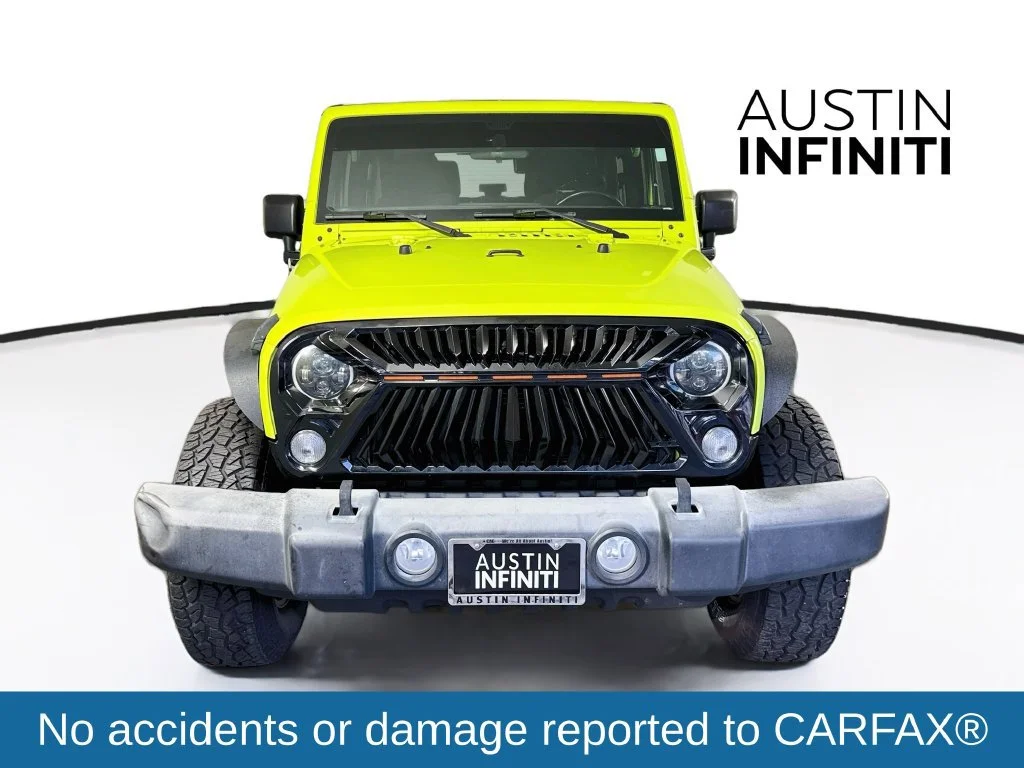 Used 2017 Green Jeep Sport image 2