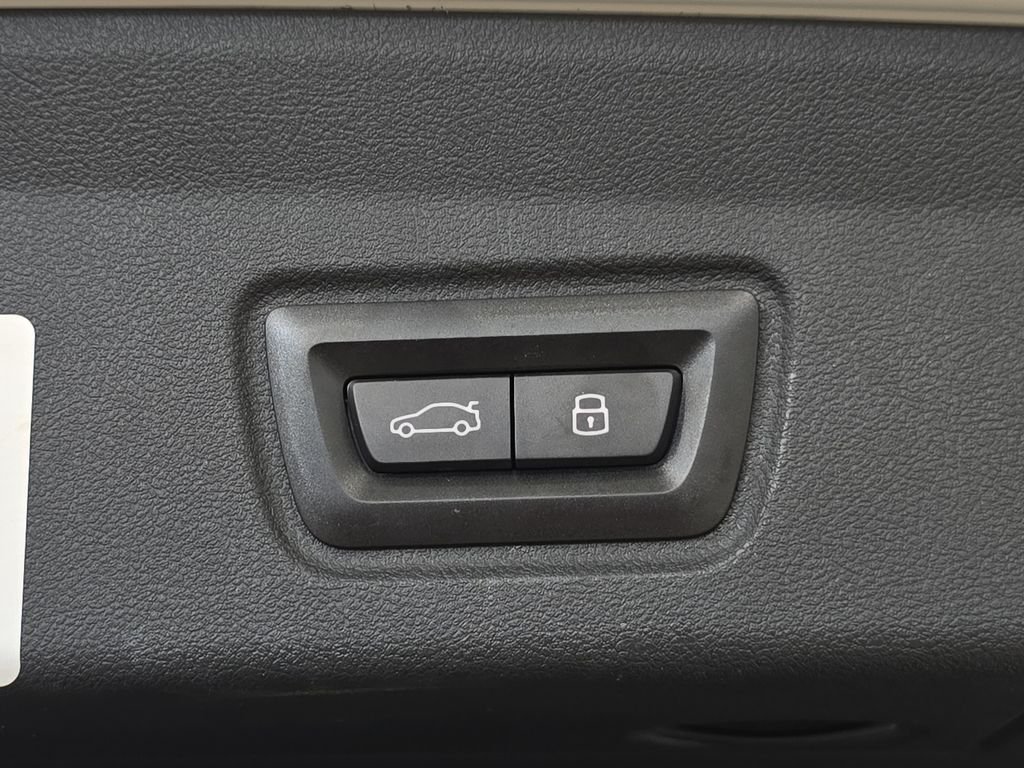 Certified Used 2024 Alpine White BMW eDrive35 image 31