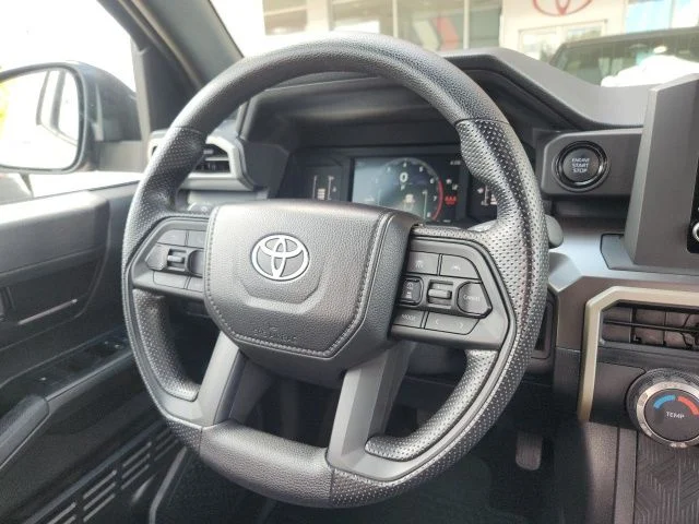 Certified Used 2025  Toyota SR5 image 18