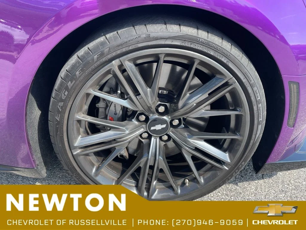 Used 2018 Garnet Red Chevrolet ZL1 image 20