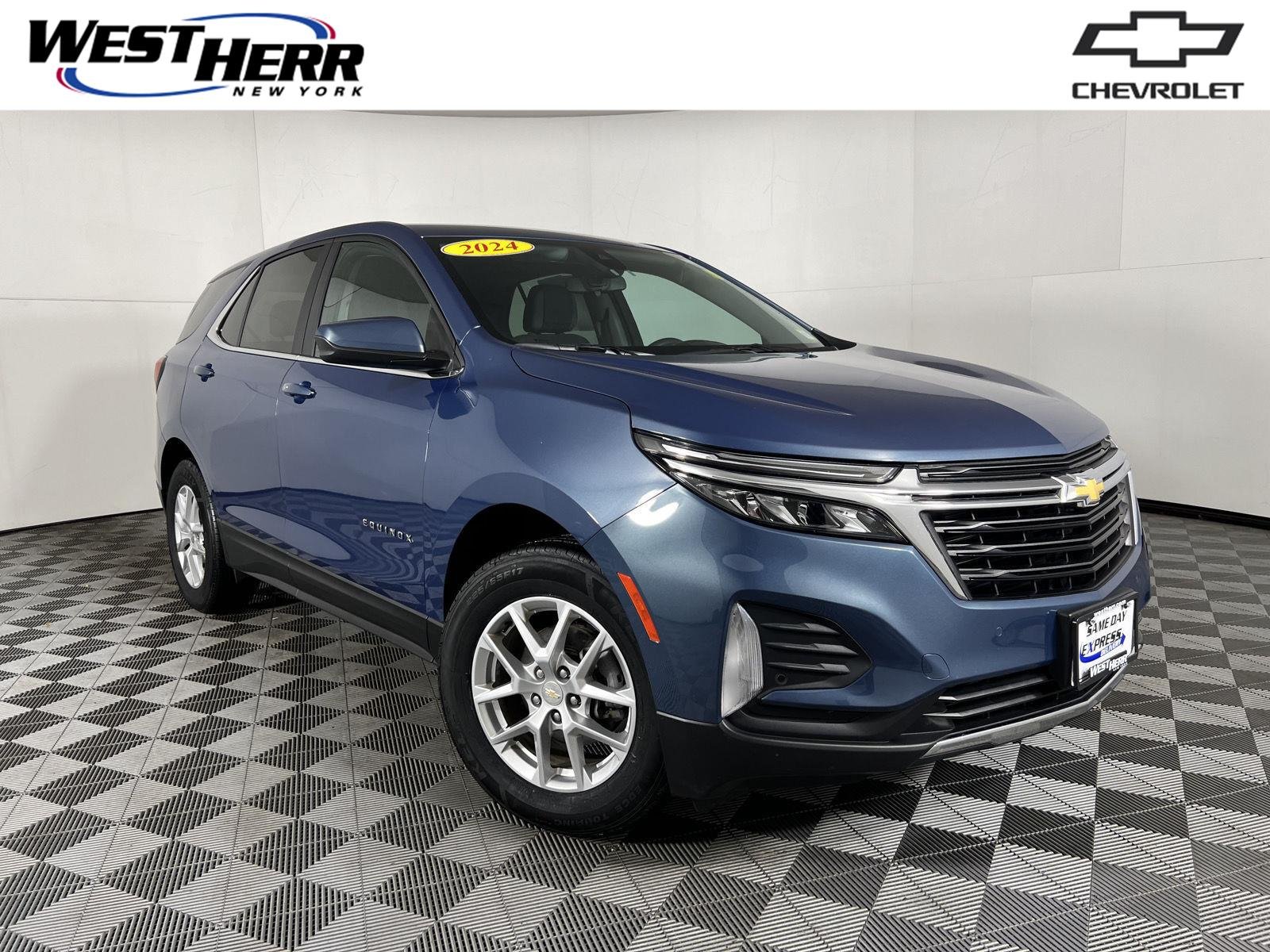 Used 2024 Lakeshore Blue Metallic Chevrolet LT image 1