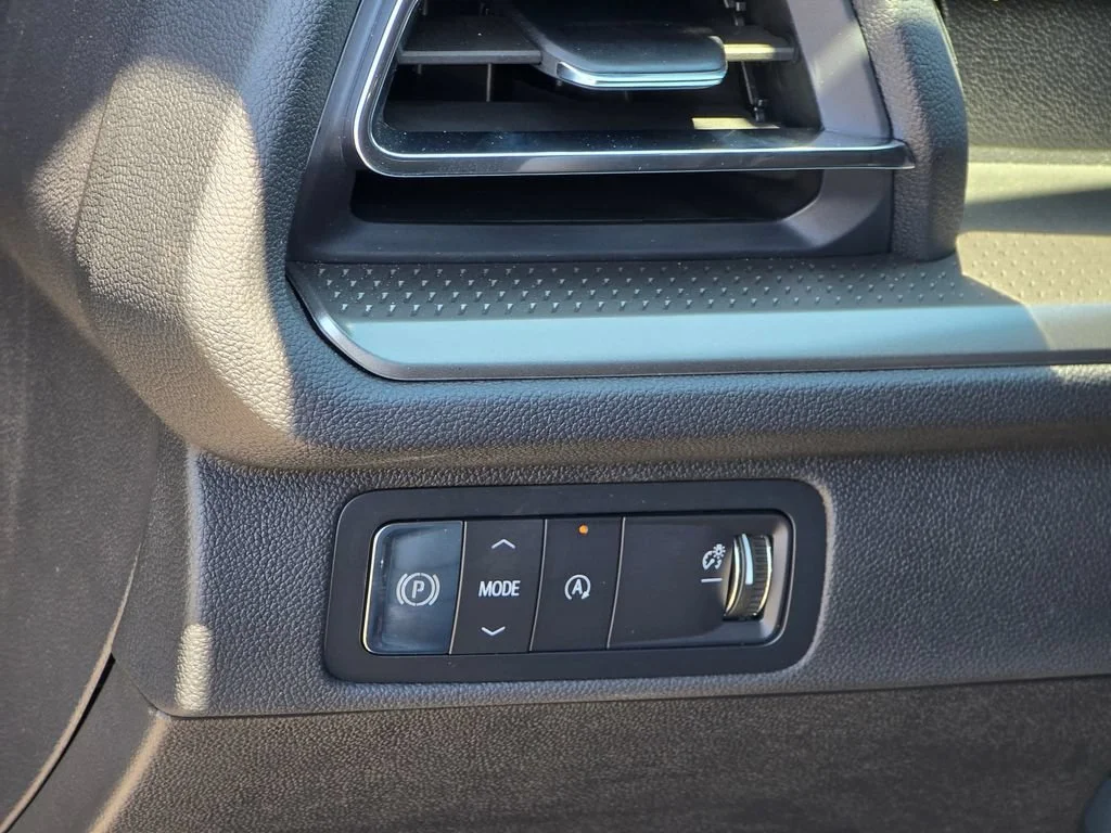 2026 Chevrolet Traverse LT - Photo 35
