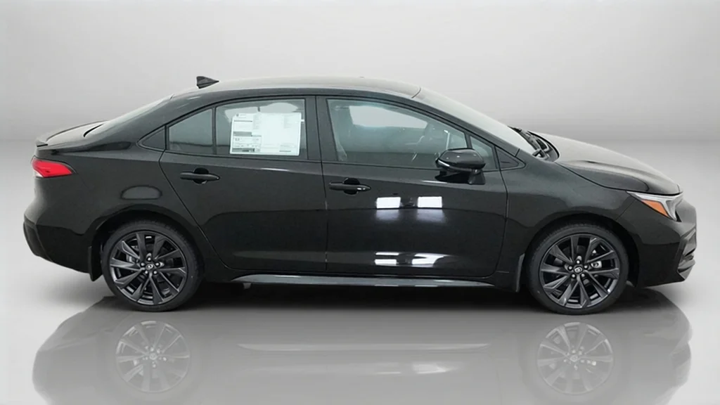 New 2027 Inked Toyota SE image 7