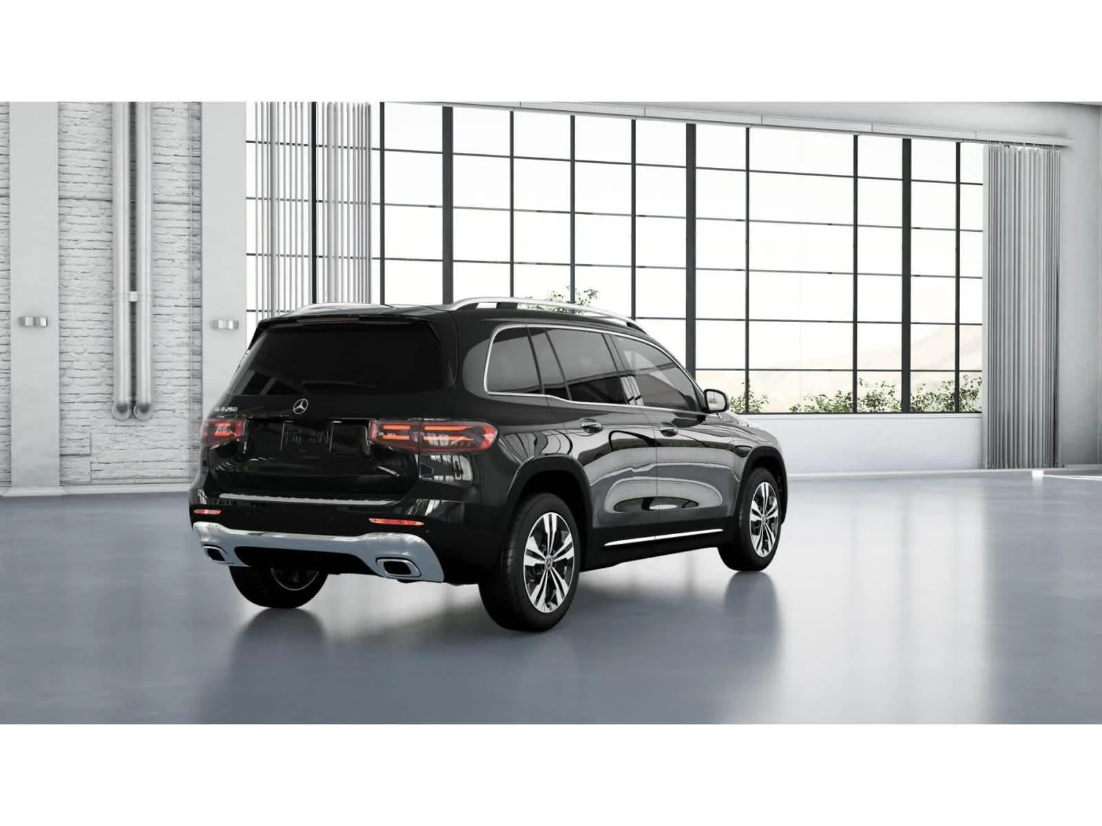 Used 2025 Night Black Mercedes-Benz GLB 250 image 21