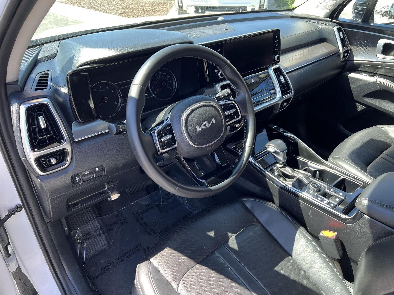2022 Kia Sorento SX - Photo 17