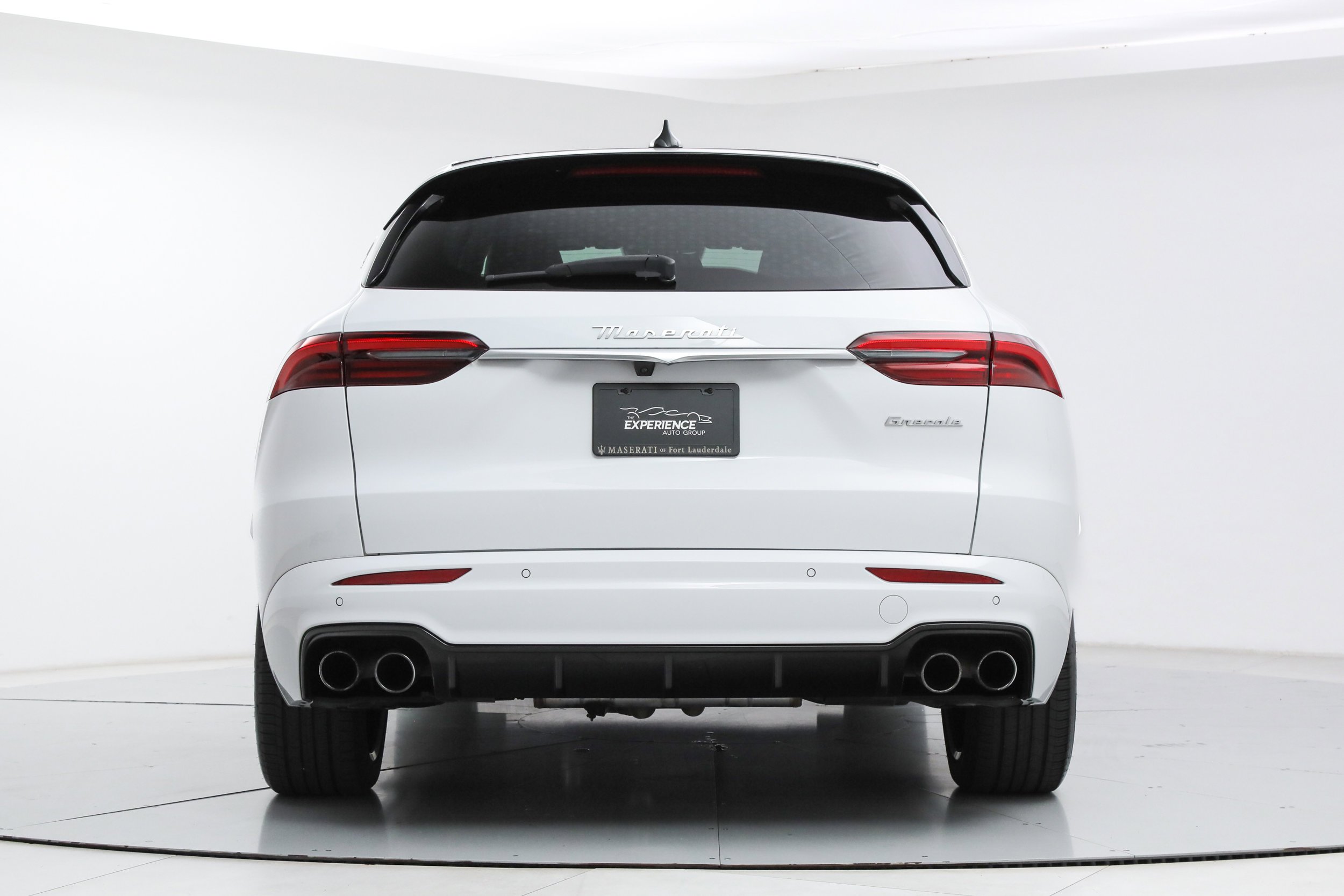 Used 2023 White Maserati GT image 4