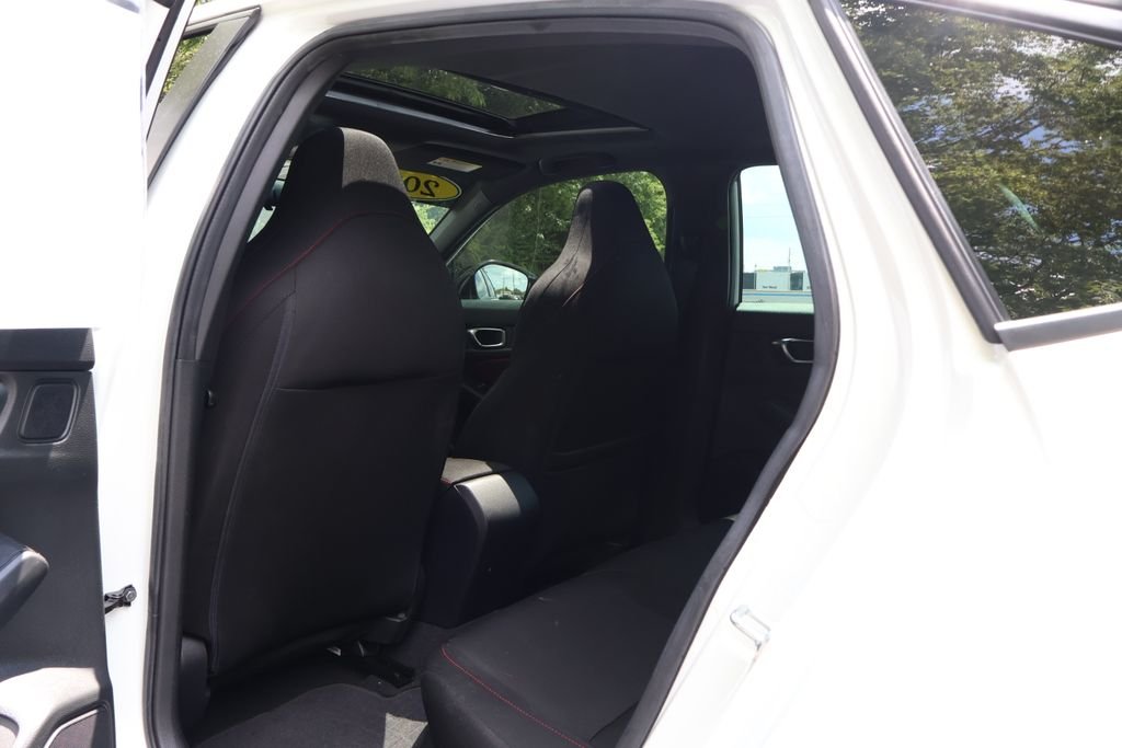 Used 2024 White Honda Base image 44
