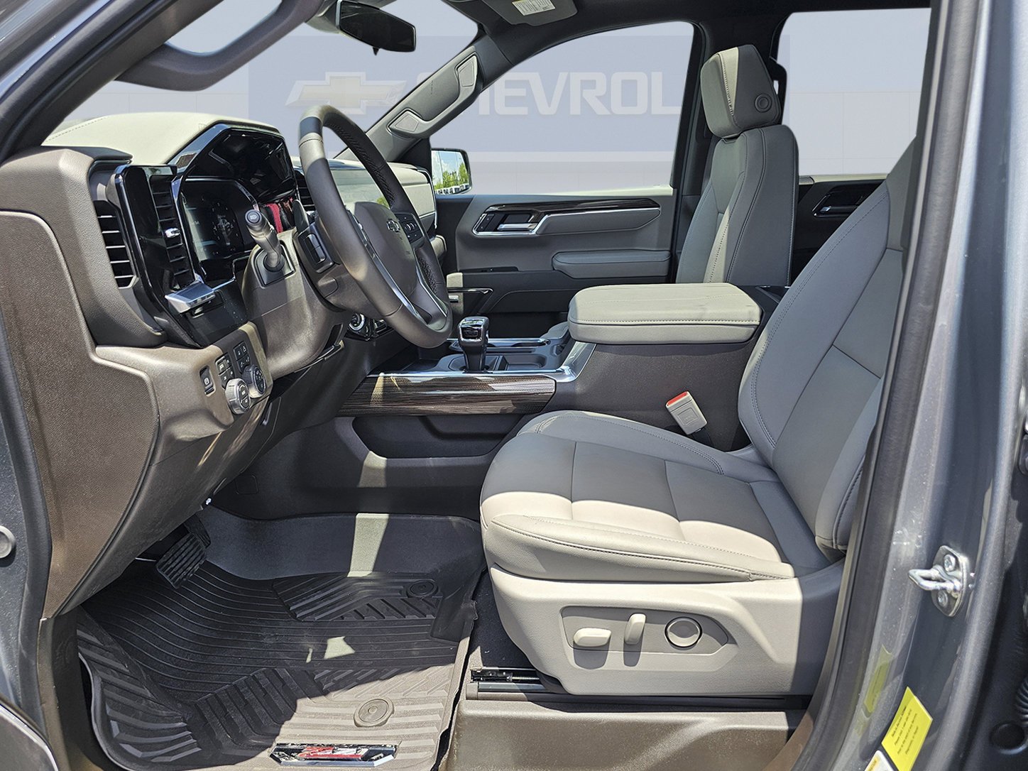 2026 Chevrolet Silverado 1500 LT Trail Boss - Photo 12