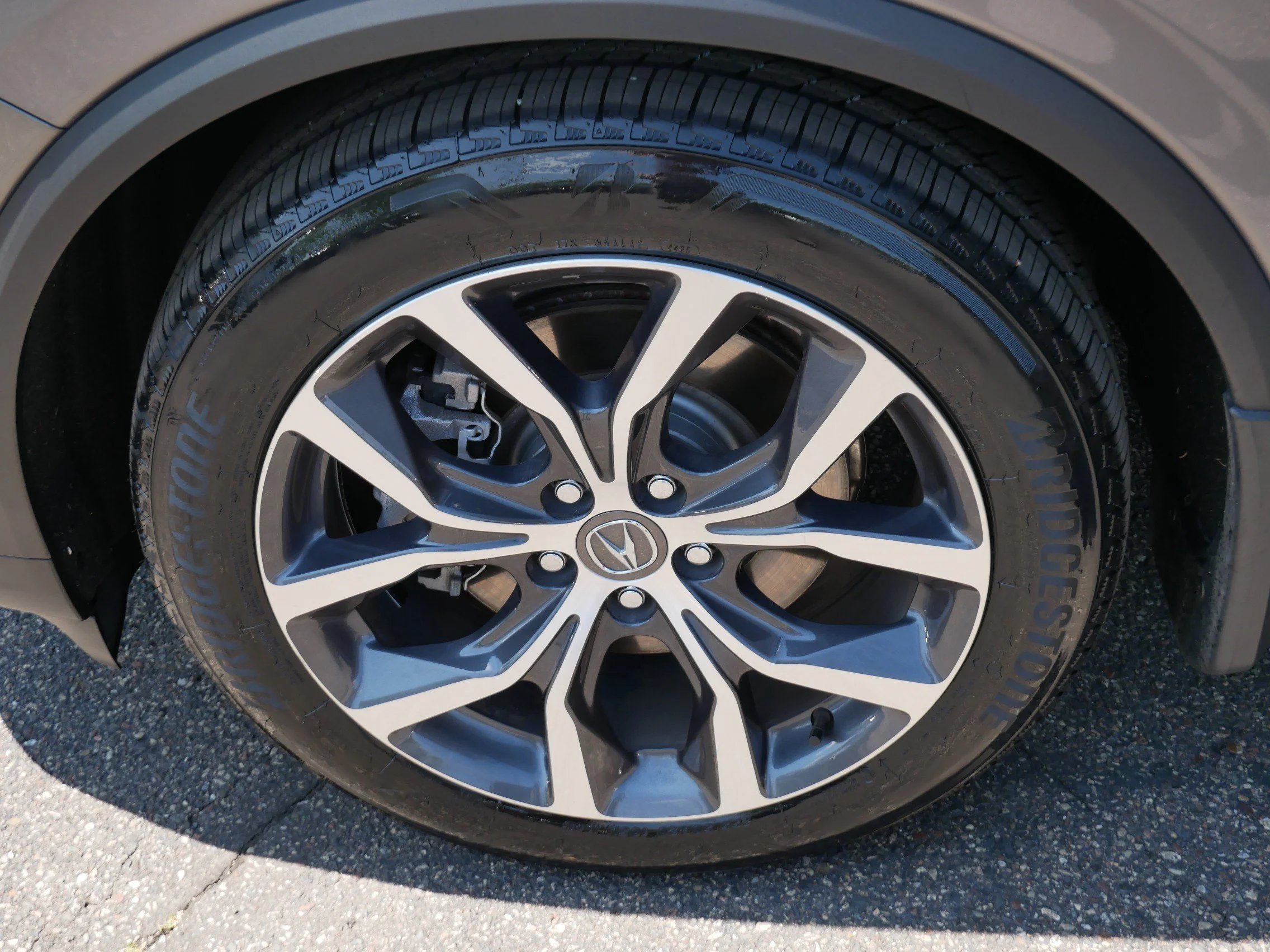 Used 2023 Liquid Carbon Metallic Acura w/Technology Package image 15