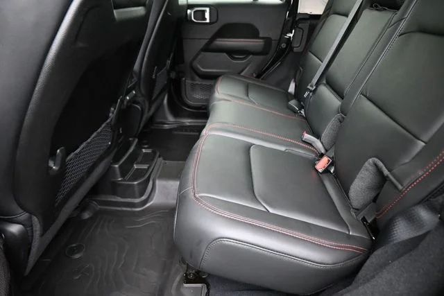 New 2026 Black Clear-Coat Exterior Paint Jeep Rubicon X image 29