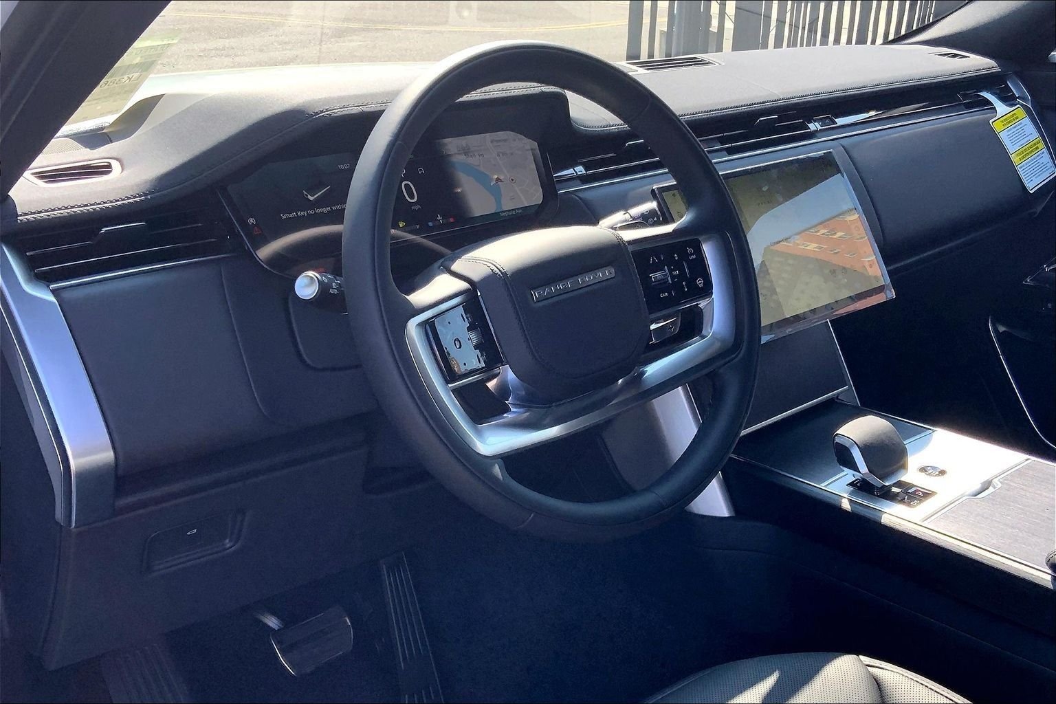 New 2026 Fuji White Land Rover SE image 8