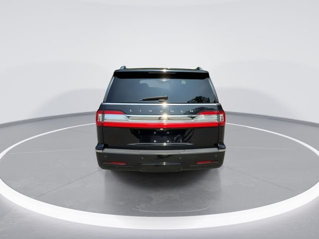 Used 2019 Black Lincoln Reserve image 7