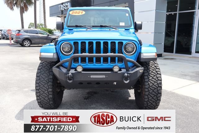 Used 2021  Jeep Overland image 3