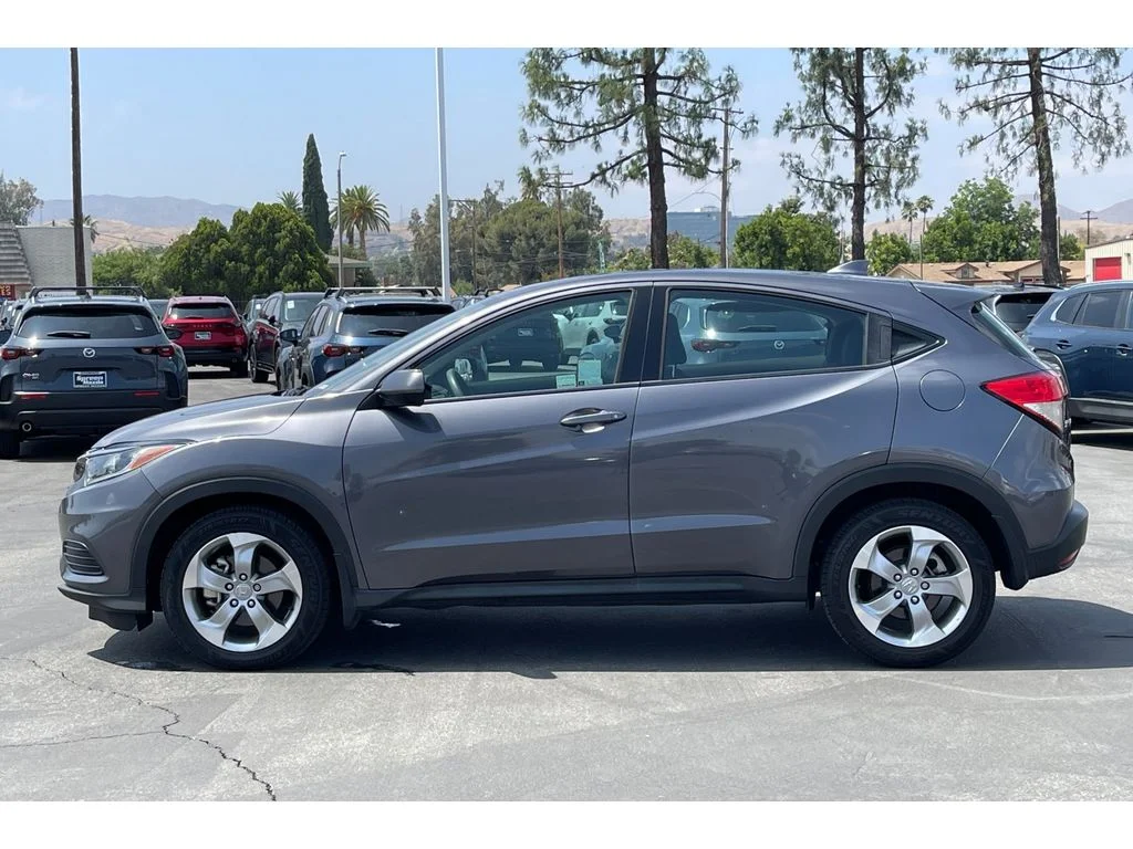 Used 2022 Modern Steel Metallic Honda LX image 2