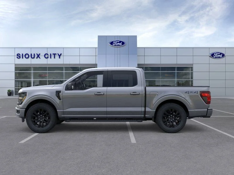 New 2026 Carbonized Gray Metallic Ford XLT image 3