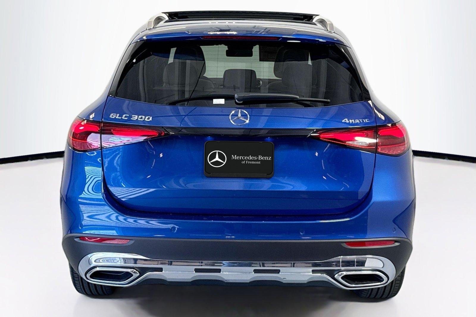 New 2026 Starling Blue Metallic Mercedes-Benz GLC 300 image 6