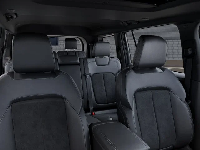 New 2026 Black Jeep Altitude image 27