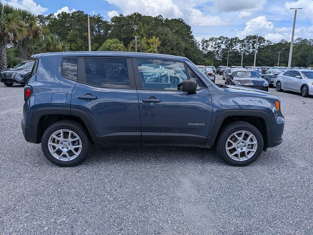 2023 Jeep Renegade Latitude - Photo 2
