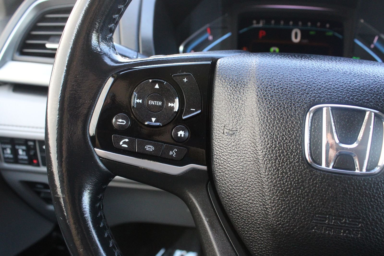 Used 2019  Honda EX-L image 30