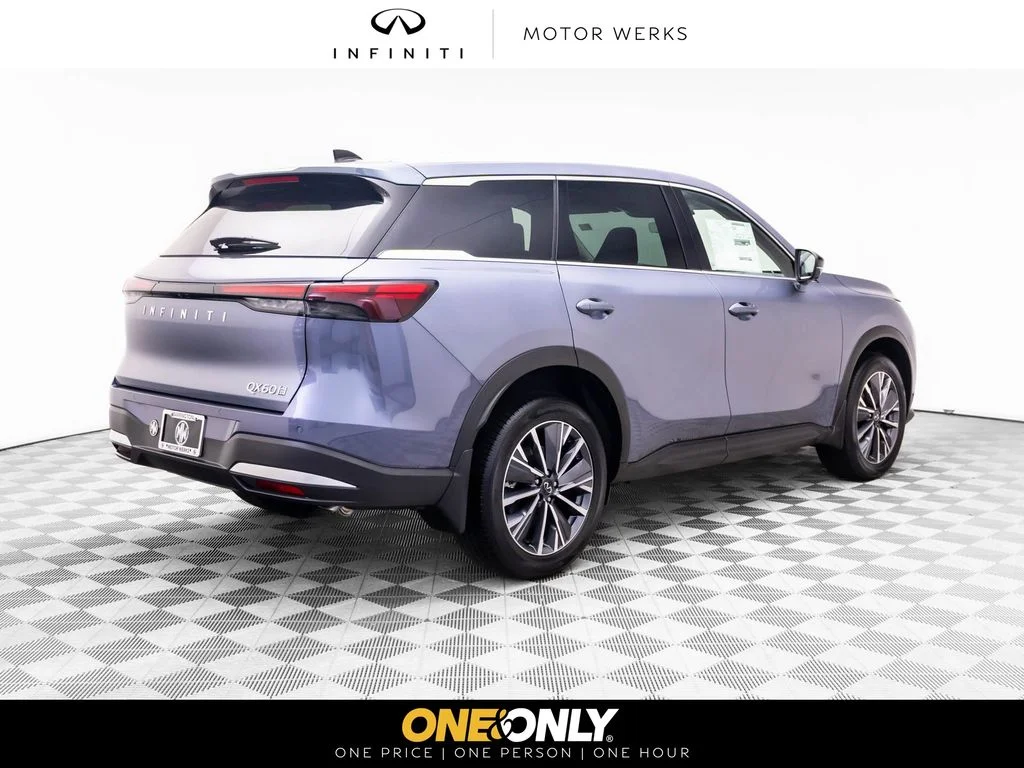 New 2027 MOONBOW BLUE INFINITI Luxe AWD image 5