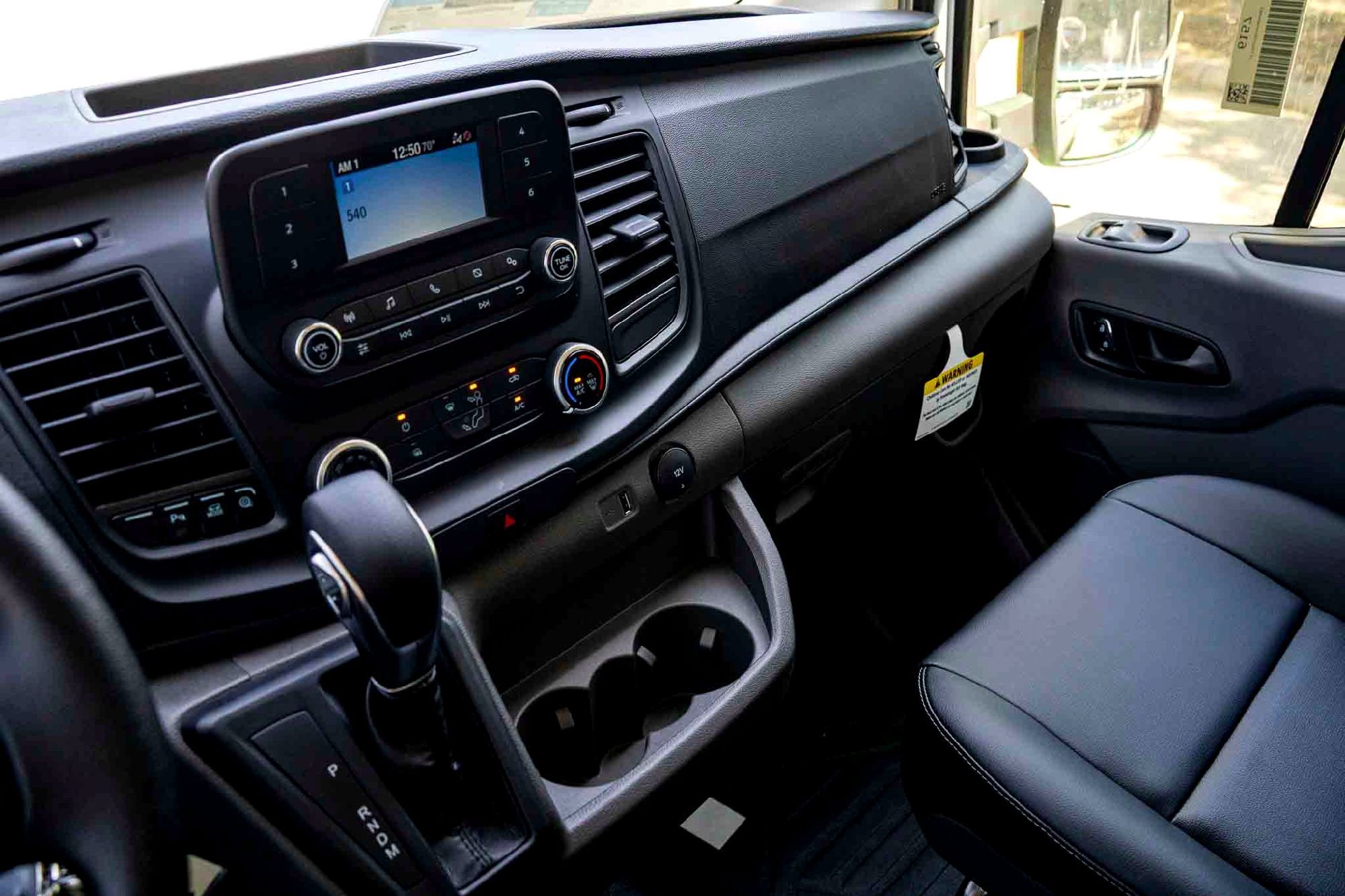 2025 Ford Transit Van Base - Photo 14