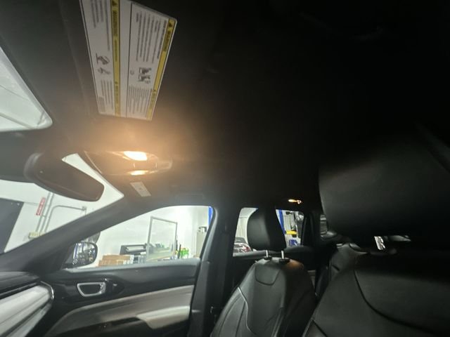 Used 2023 Gray Jeep Limited image 20