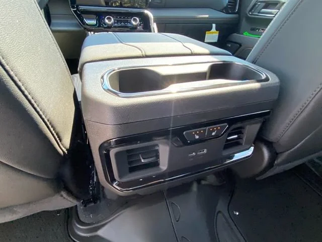 2025 GMC Sierra 1500 AT4 - Photo 20