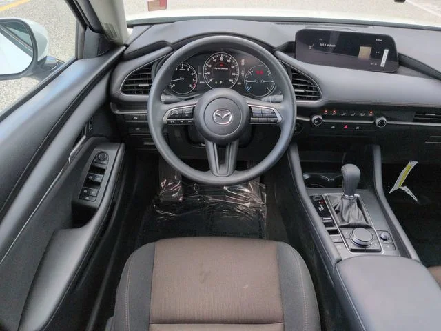 Used 2025 White Mazda 2.5 S Base image 15