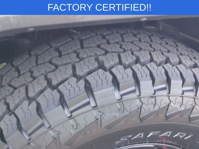Used 2022 White Jeep Willys image 11