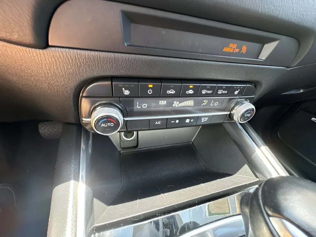 Used 2024 Gray Mazda 2.5 S Carbon Edition image 18