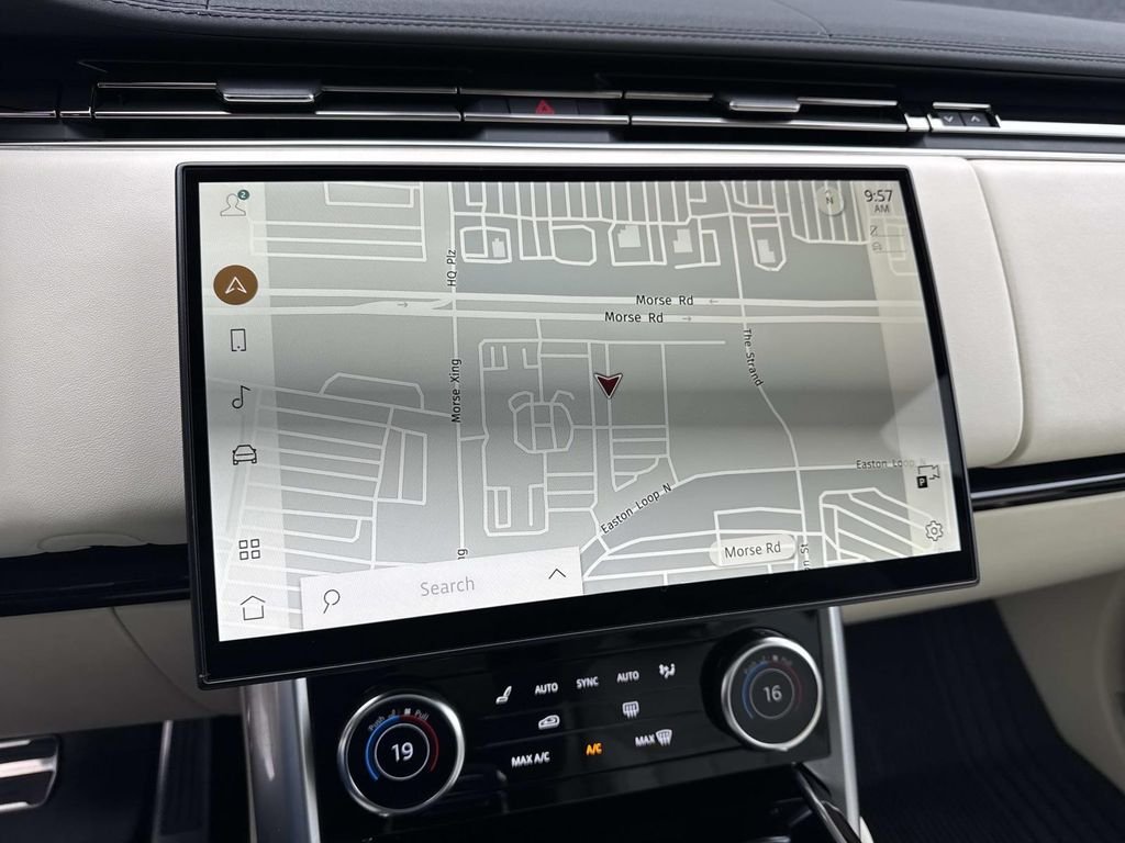 2023 Land Rover Range Rover SE - Photo 23
