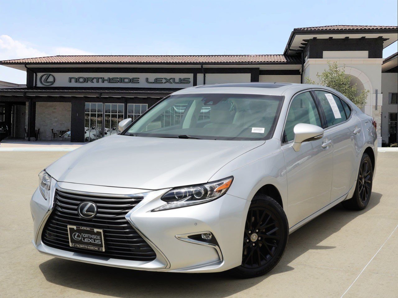 2017 Lexus ES 350 350's photo
