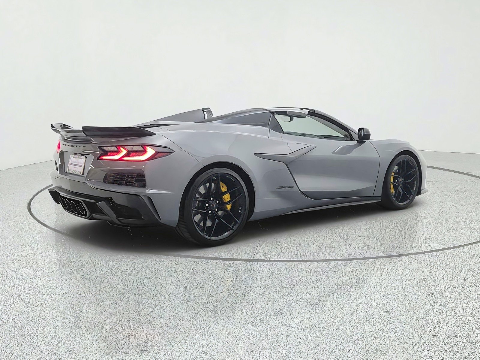 Used 2025 Sea Wolf Gray Tricoat Chevrolet 2dr Z06 Conv w/3LZ image 5