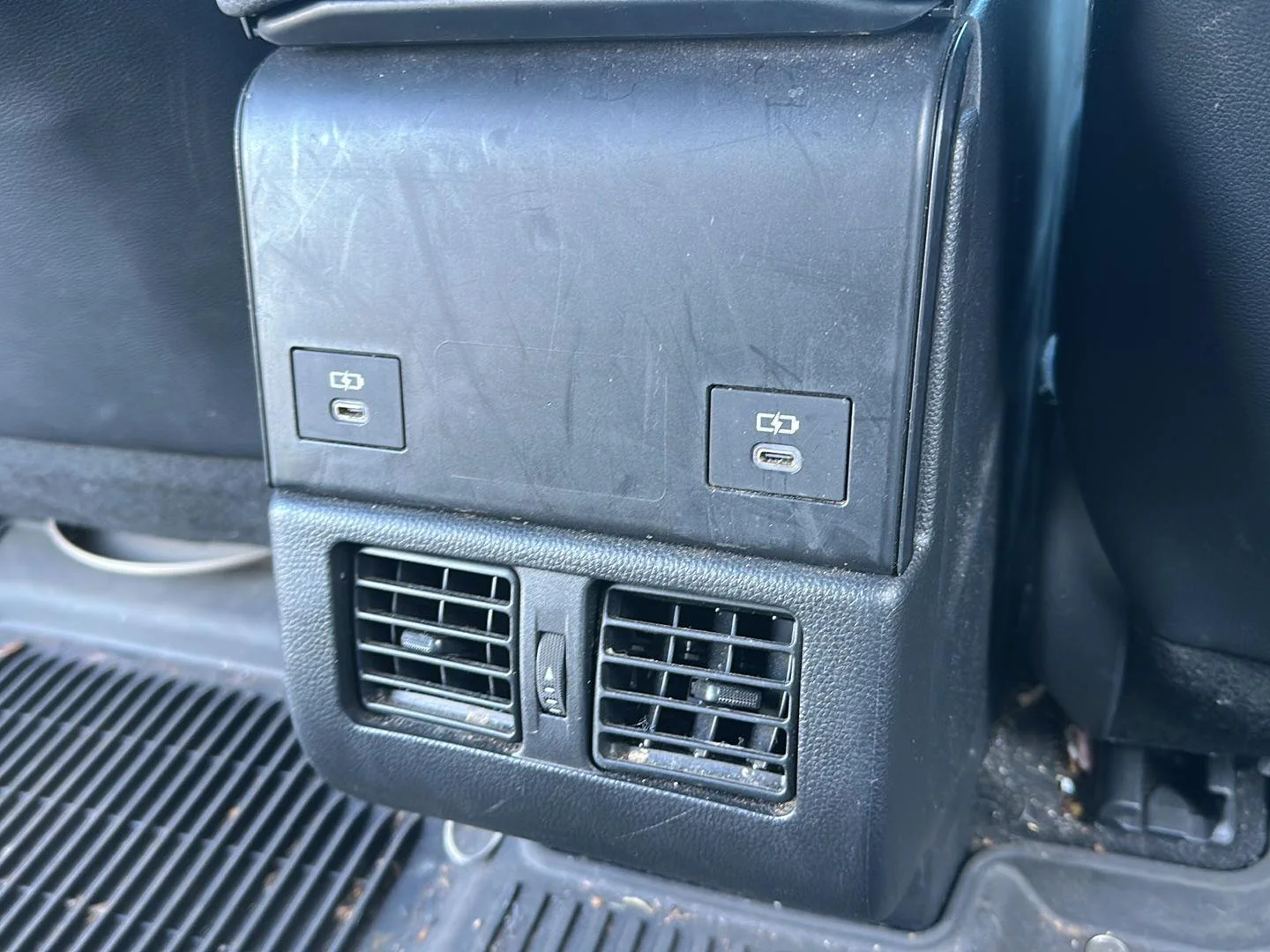 Used 2024 Wind Chill Pearl Toyota XLE image 14