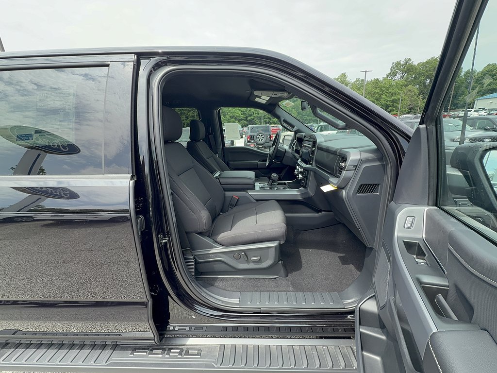 New 2026  Ford XLT image 28